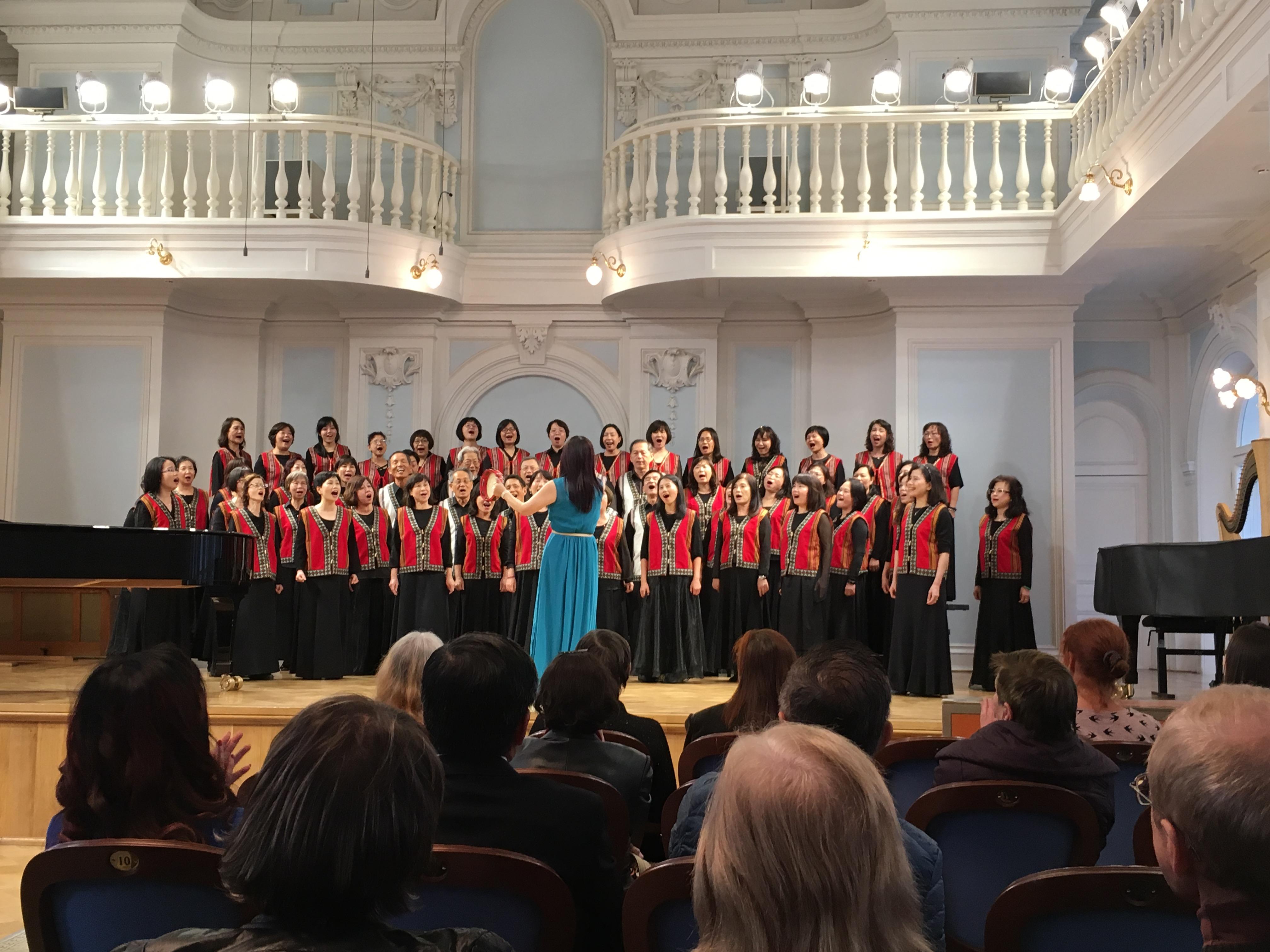 台北采苑藝術文化基金會合唱團於10月7日在莫斯科柴可夫斯基音樂學院Rachmaninov 廳舉辦「福爾摩沙之聲」交流音樂會
